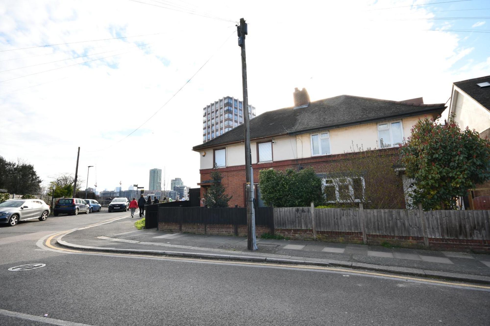 Morden Stratford 1 With Shared Bathroom Affittacamere *